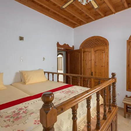 Villa Kleovoulini In *